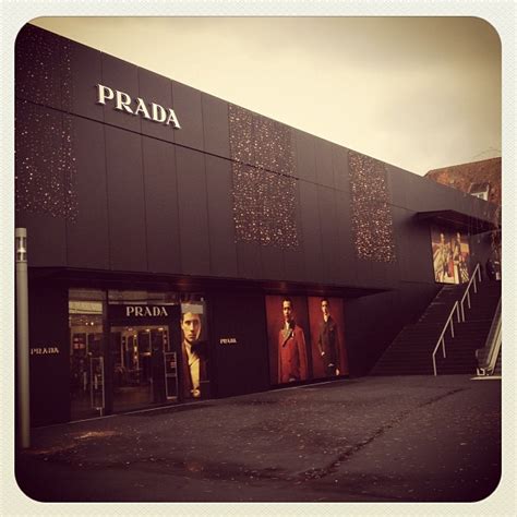 rezensionen für prada metzingen
